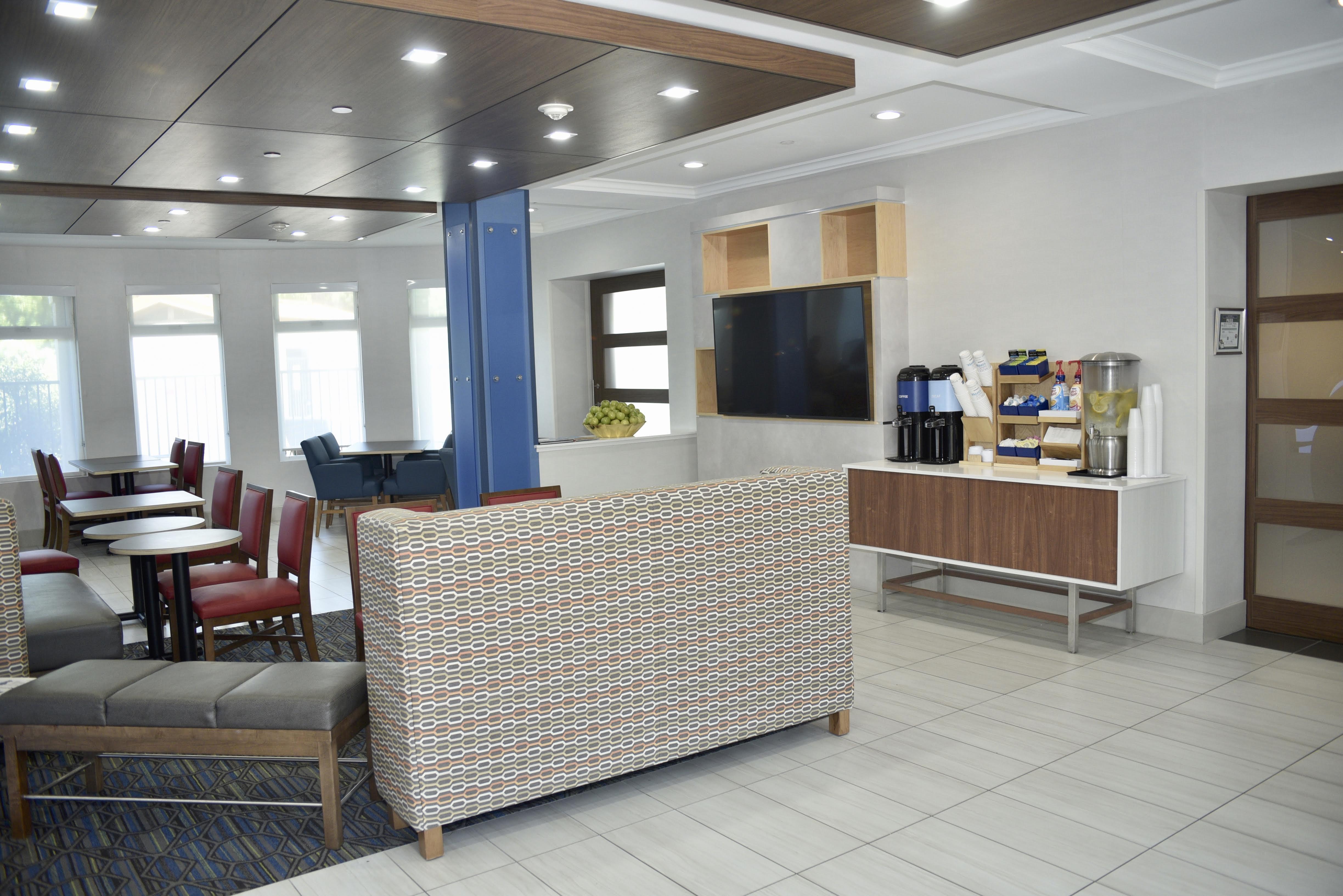 Holiday Inn Express Windsor Sonoma Wine Country By Ihg Exteriér fotografie