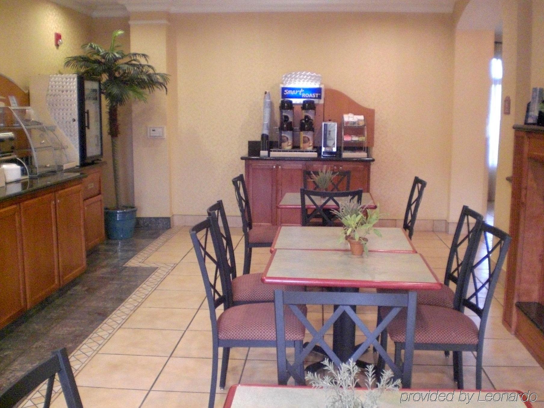 Holiday Inn Express Windsor Sonoma Wine Country By Ihg Restaurace fotografie
