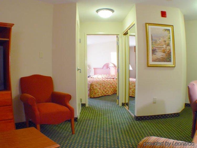 Holiday Inn Express Windsor Sonoma Wine Country By Ihg Pokoj fotografie